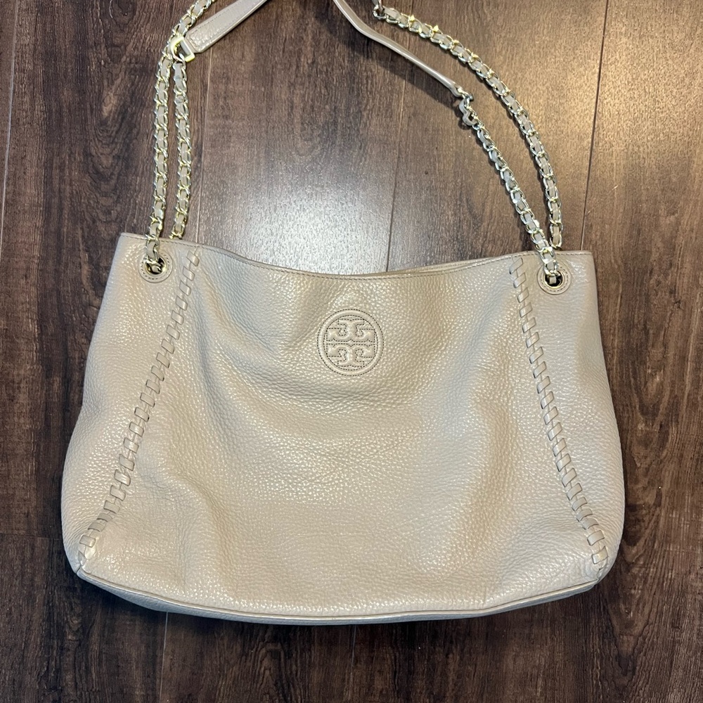 Tory Burch Shoulder Bag with Chain Strap